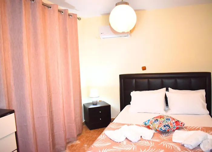 Apartament Vrysaki *